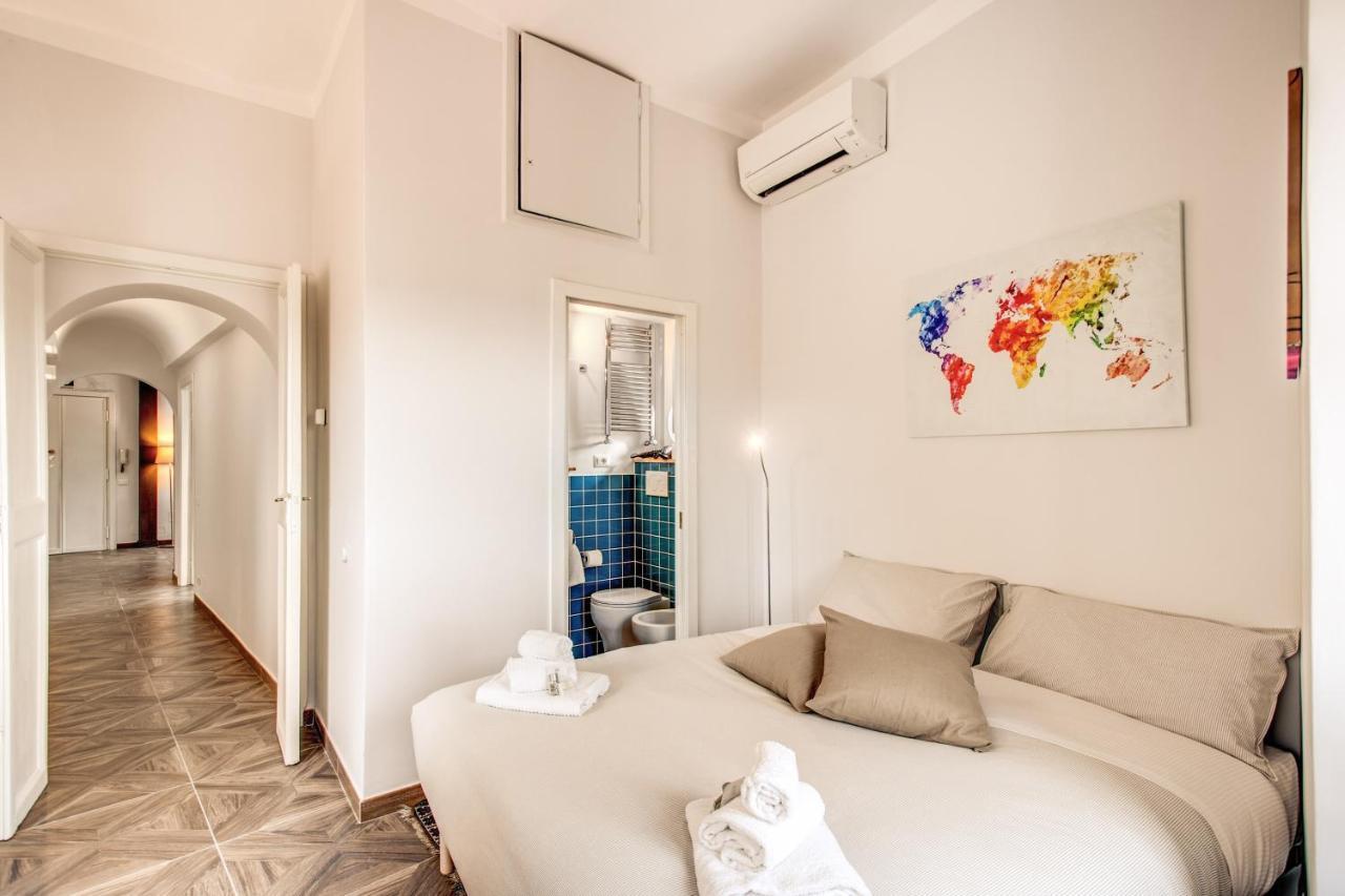 Appartement Cavour Attic With Terrace à Rome Extérieur photo