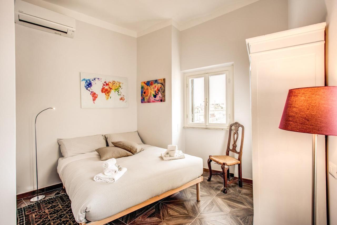 Appartement Cavour Attic With Terrace à Rome Extérieur photo